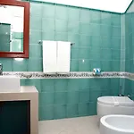 Cristina 4*