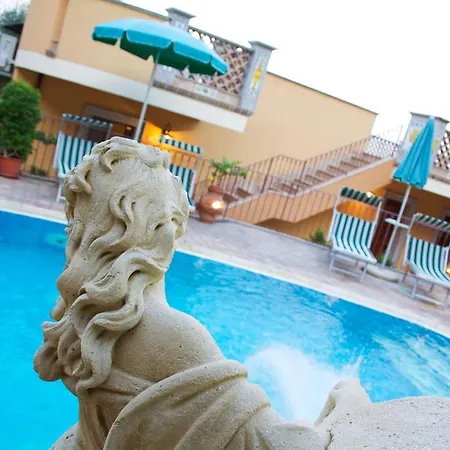 Oda ve Kahvaltı Cristina 4*